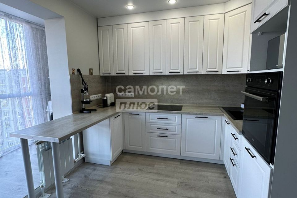 Продаётся 3-комнатная квартира, 93.4 м²