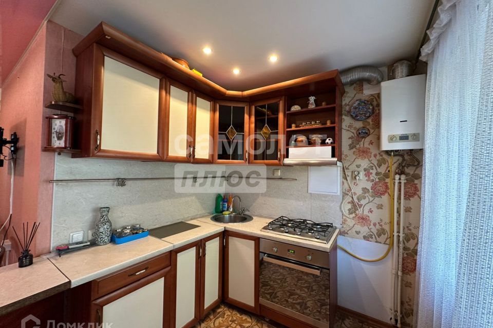 Продаётся 2-комнатная квартира, 41.8 м²