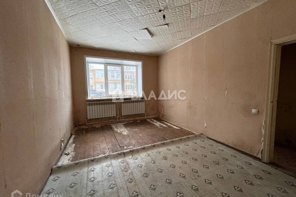 Продаётся 1-комнатная квартира, 35.8 м²