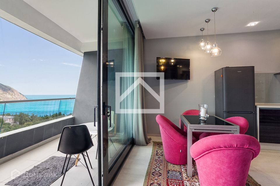 Продаётся студия, 44 м²
