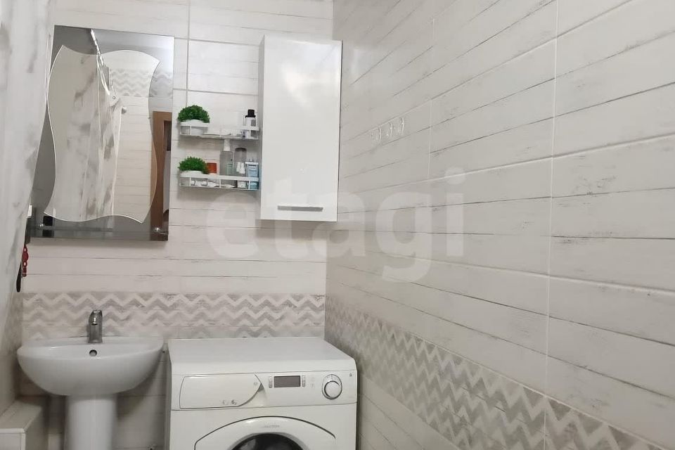 Продаётся 2-комнатная квартира, 46.7 м²
