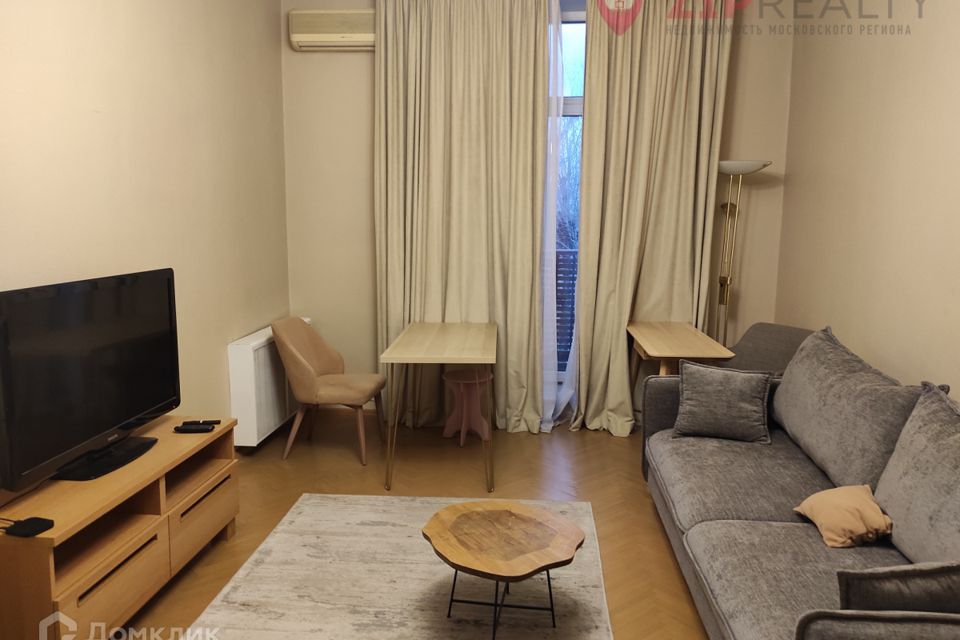 Сдаётся 2-комнатная квартира, 54 м²