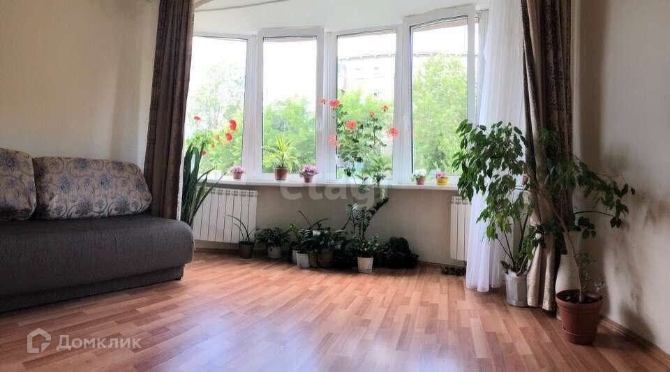 Продаётся 1-комнатная квартира, 68.7 м²