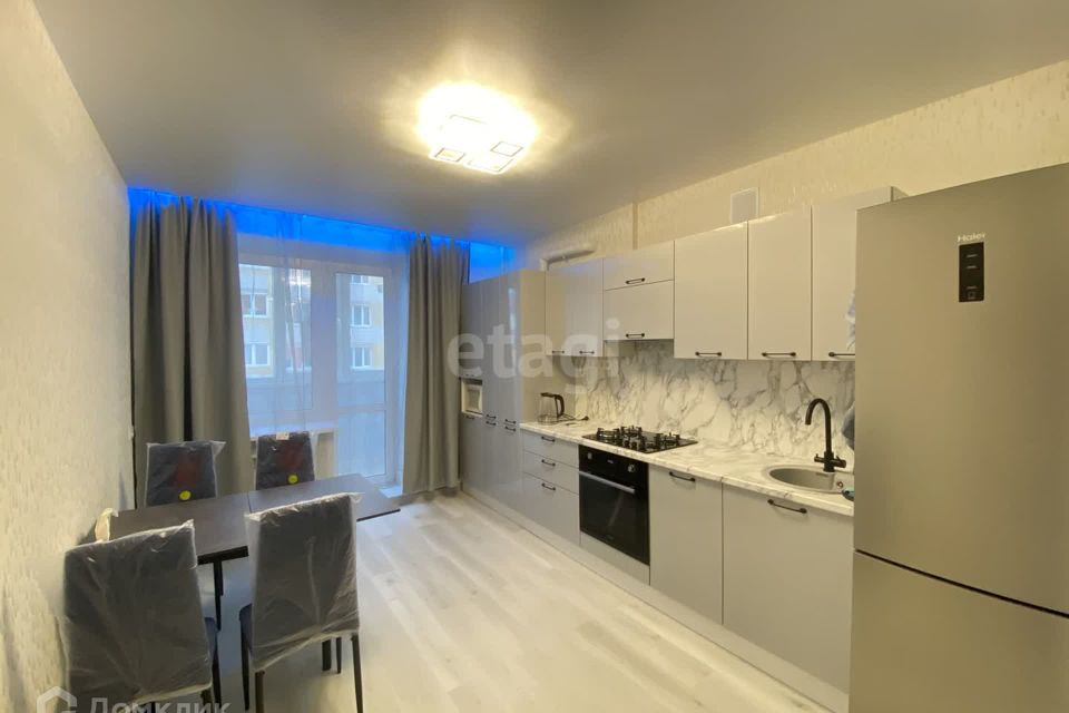 Продаётся 2-комнатная квартира, 62.3 м²