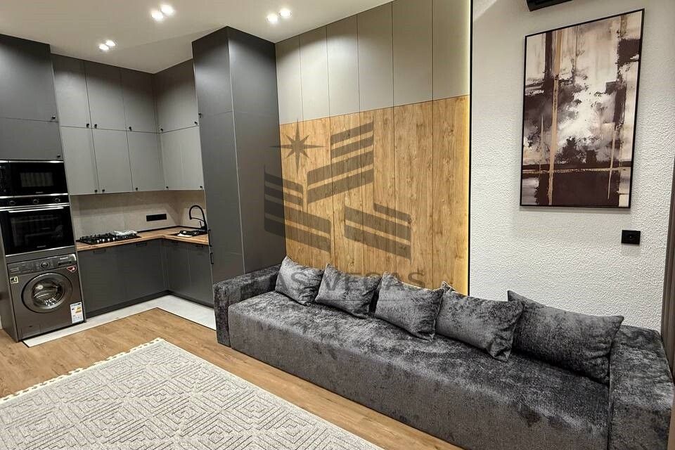 Сдаётся 3-комнатная квартира, 90 м²