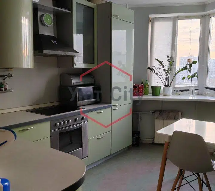 Сдаётся 2-комнатная квартира, 52 м²