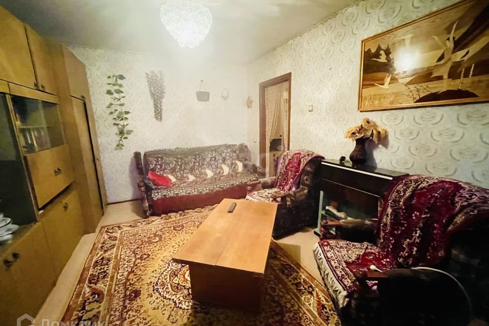 Продаётся 2-комнатная квартира, 49.7 м²