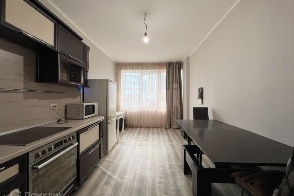 Продаётся 2-комнатная квартира, 64.6 м²