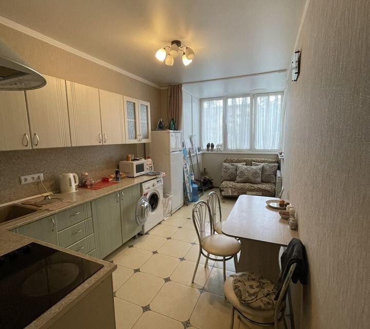 Продаётся 1-комнатная квартира, 37 м²