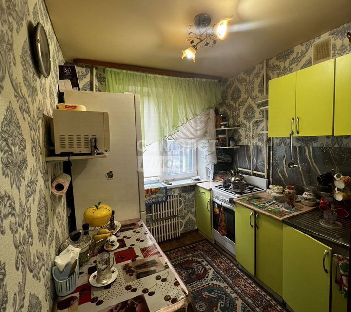 Продаётся 2-комнатная квартира, 43.8 м²