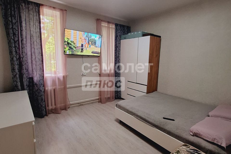 Продаётся 3-комнатная квартира, 50.3 м²