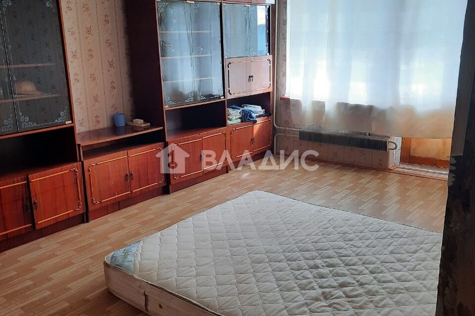 Продаётся 1-комнатная квартира, 37.2 м²