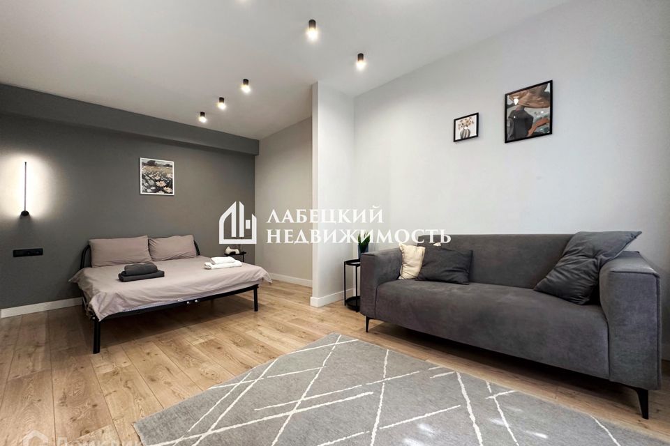 Продаётся 1-комнатная квартира, 30.4 м²