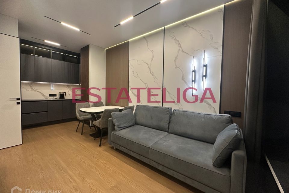 Сдаётся 1-комнатная квартира, 42 м²