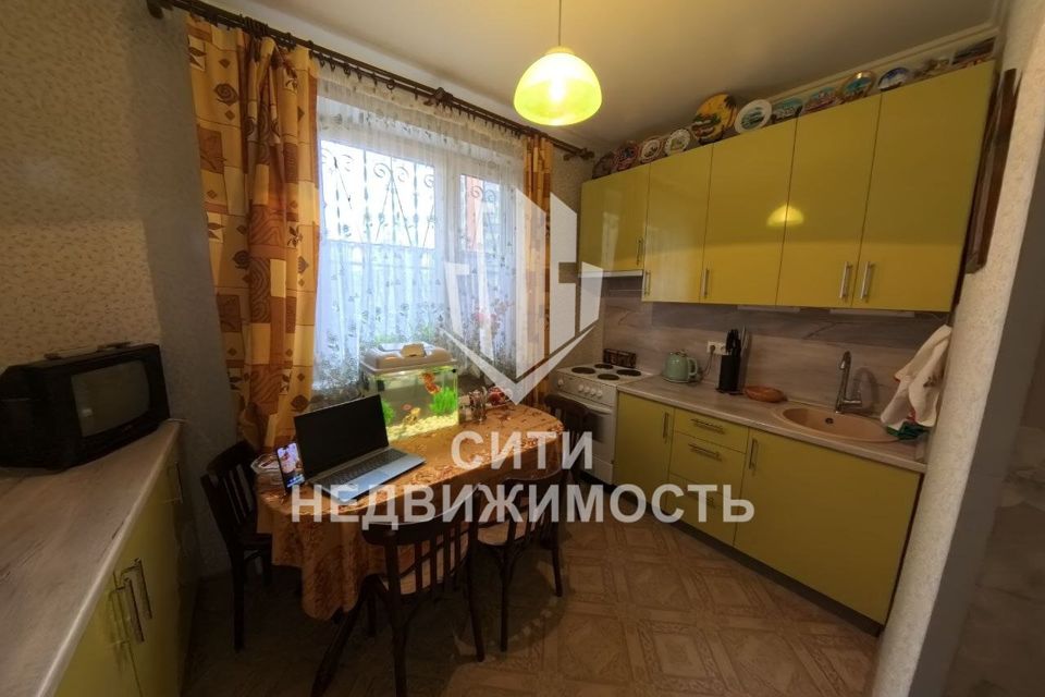 Сдаётся 1-комнатная квартира, 38 м²
