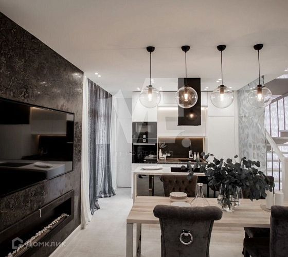 Продаётся 5-комнатная квартира, 133 м²