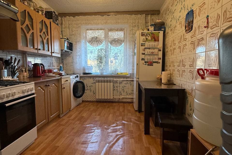Продаётся 3-комнатная квартира, 74.59 м²