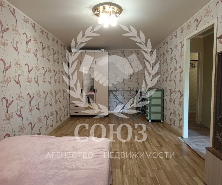 Продаётся 1-комнатная квартира, 30.8 м²