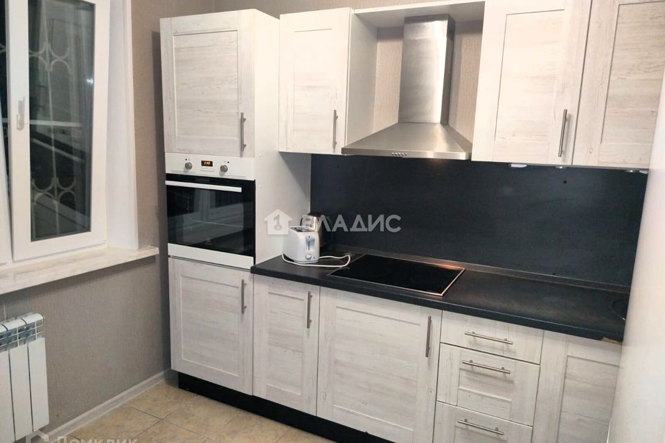 Продаётся 2-комнатная квартира, 63.8 м²