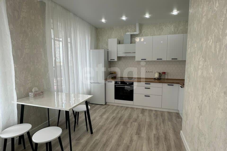 Сдаётся 1-комнатная квартира, 47.8 м²