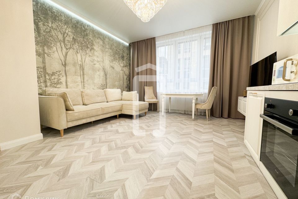 Сдаётся 1-комнатная квартира, 47.6 м²