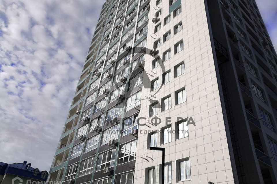 Продаётся 1-комнатная квартира, 42 м²