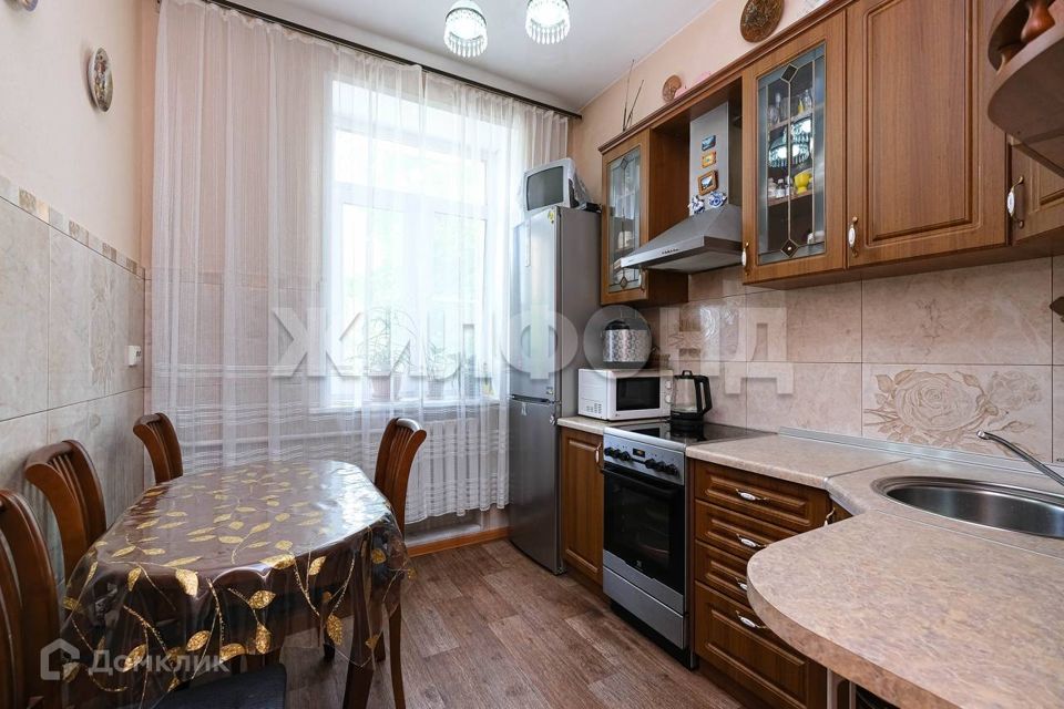 Продаётся 2-комнатная квартира, 56.7 м²
