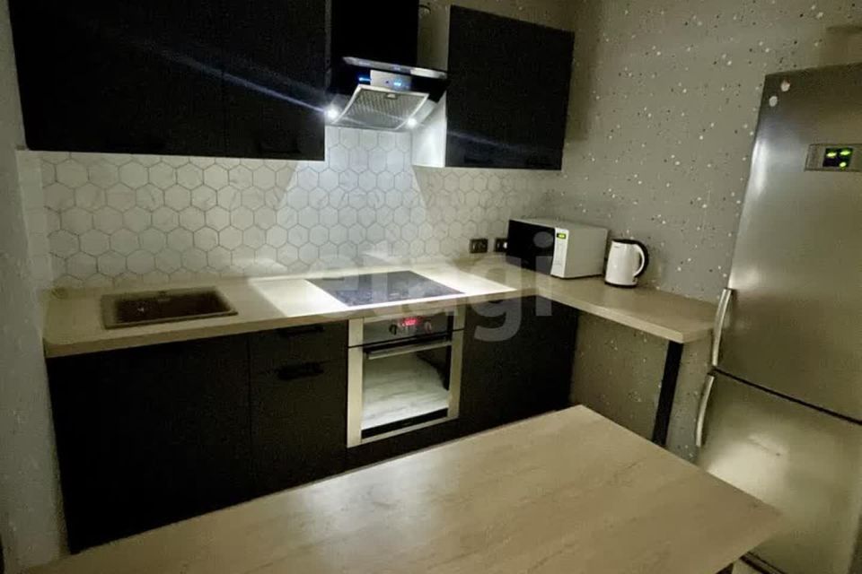 Сдаётся 1-комнатная квартира, 40 м²