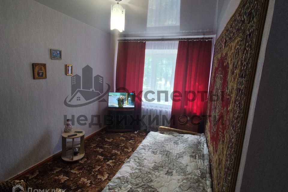 Продаётся 3-комнатная квартира, 54.7 м²