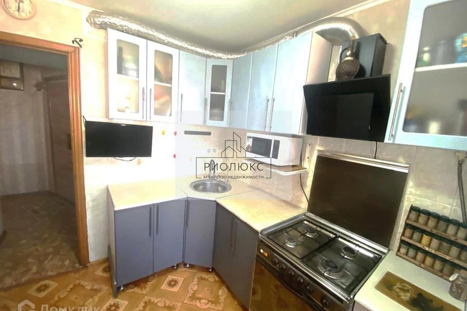 Продаётся 3-комнатная квартира, 65.3 м²