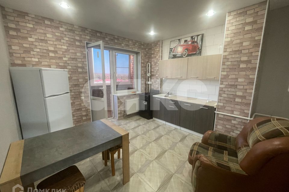 Продаётся 1-комнатная квартира, 54 м²