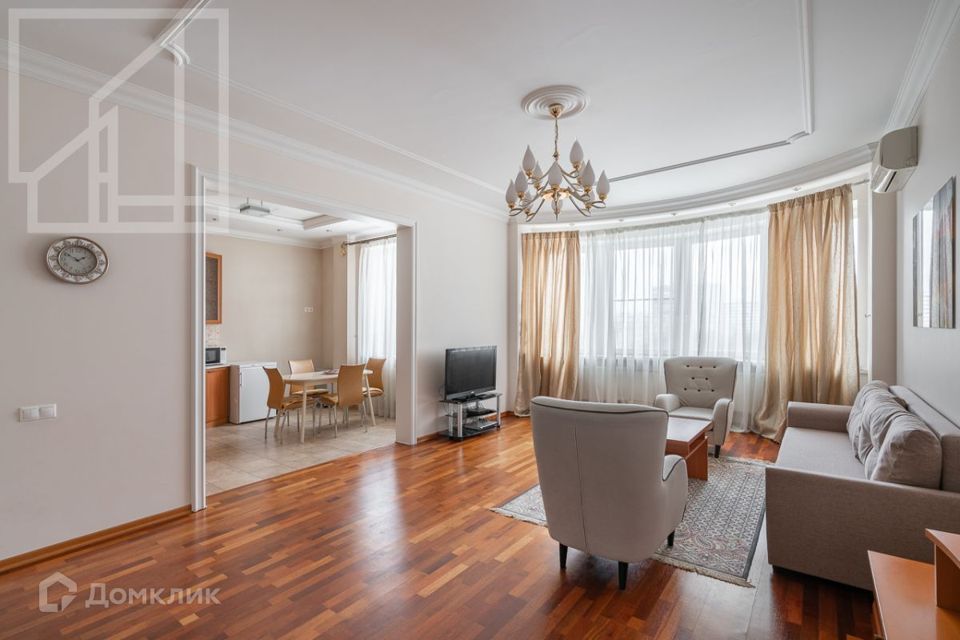 Сдаётся 3-комнатная квартира, 115 м²