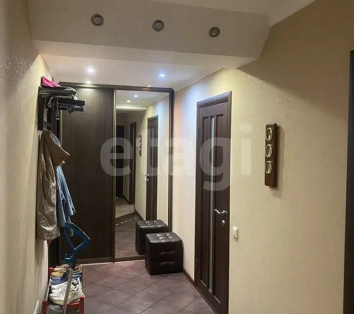 Продаётся 2-комнатная квартира, 66 м²