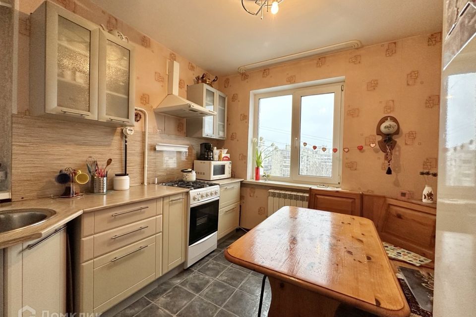 Продаётся 3-комнатная квартира, 57.5 м²