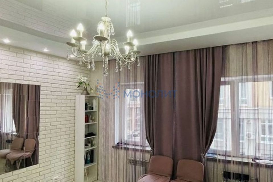 Продаётся 1-комнатная квартира, 42 м²