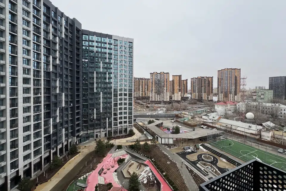 Продаётся 1-комнатная квартира, 41 м²