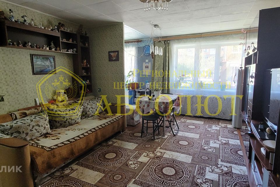 Продаётся 3-комнатная квартира, 56.5 м²