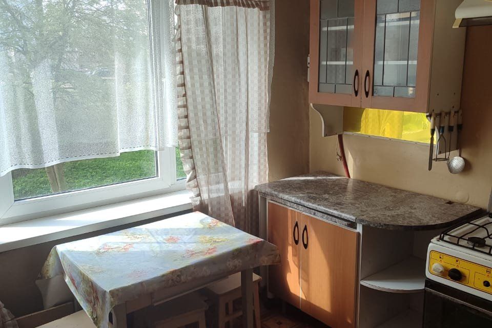 Продаётся 1-комнатная квартира, 35.8 м²