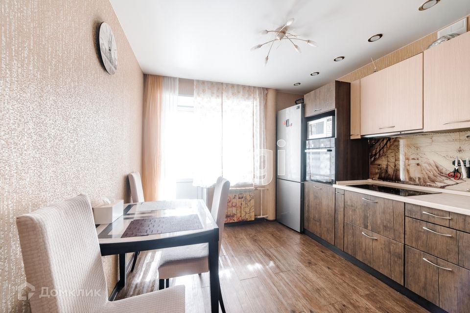 Продаётся 1-комнатная квартира, 41.1 м²