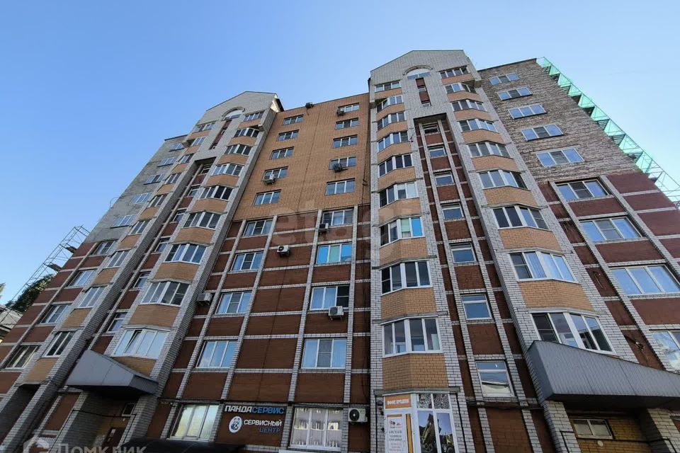 Сдаётся 2-комнатная квартира, 71.4 м²