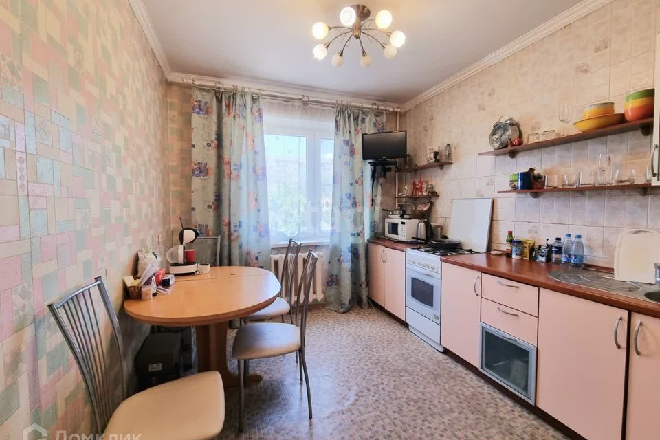 Продаётся 3-комнатная квартира, 63.6 м²