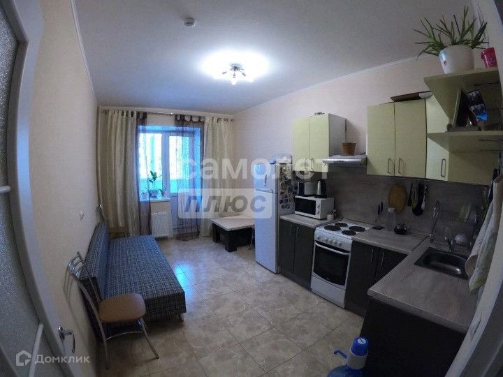 Продаётся 2-комнатная квартира, 57 м²