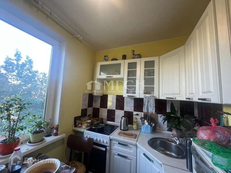 Продаётся 1-комнатная квартира, 33 м²