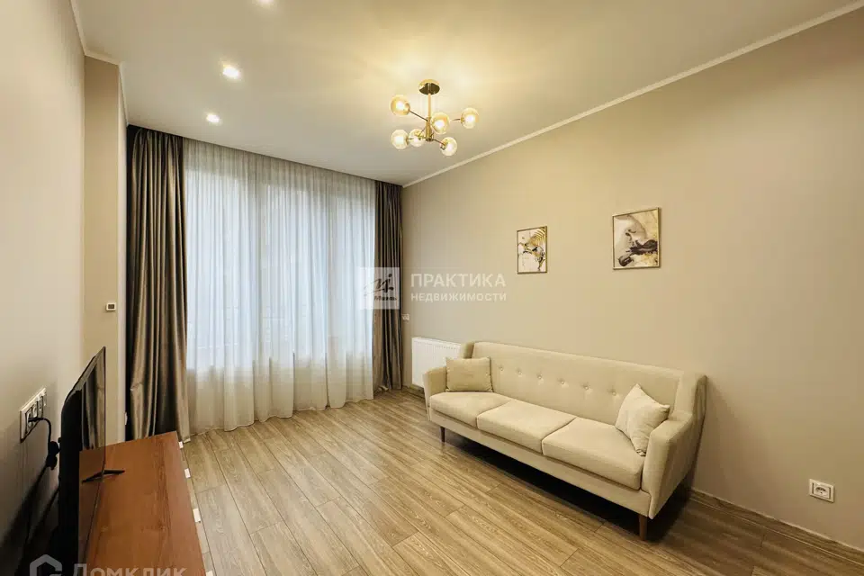 Продаётся 1-комнатная квартира, 35.2 м²