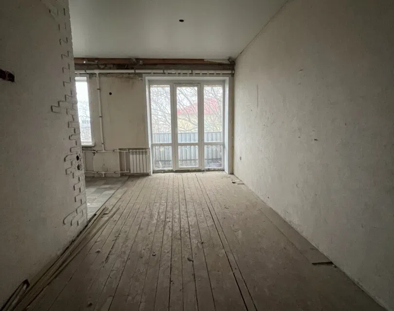 Продаётся 3-комнатная квартира, 56.2 м²