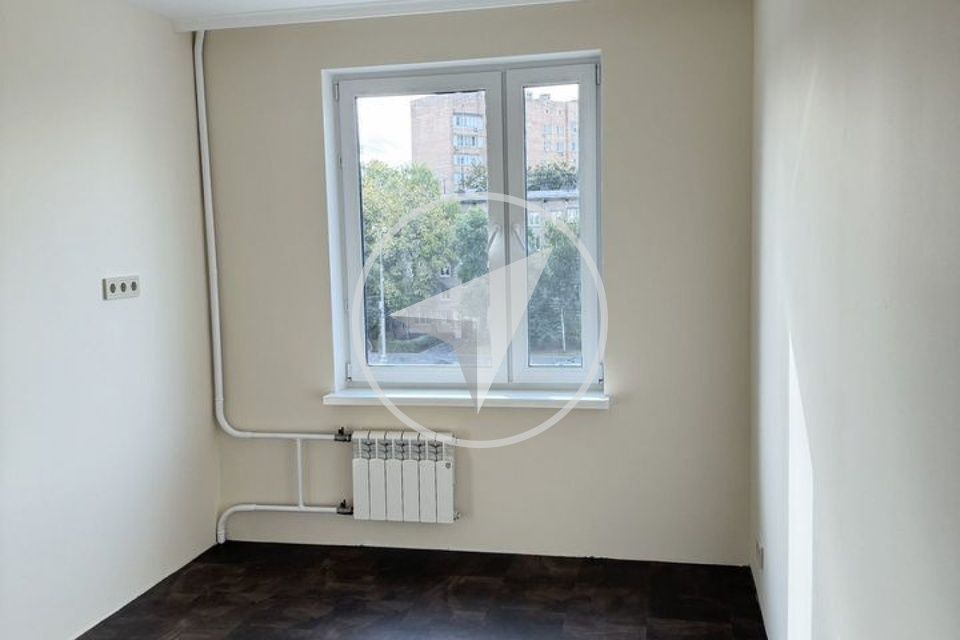 Продаётся 3-комнатная квартира, 62.2 м²