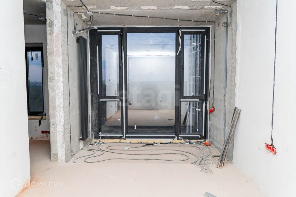 Продаётся 4-комнатная квартира, 92 м²