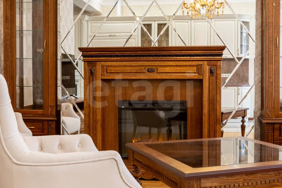 Продаётся 3-комнатная квартира, 123.3 м²