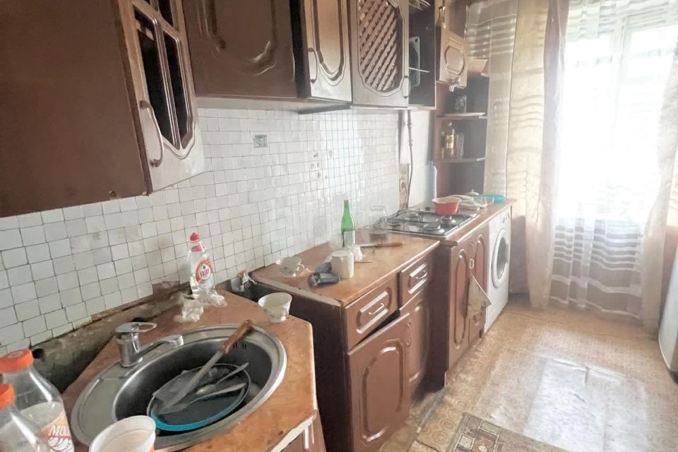 Продаётся 3-комнатная квартира, 60.7 м²