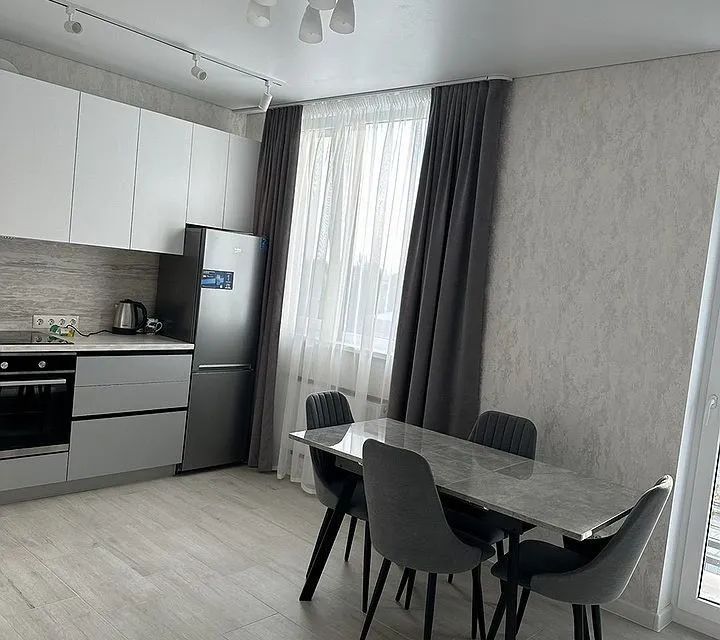 Сдаётся 1-комнатная квартира, 42 м²